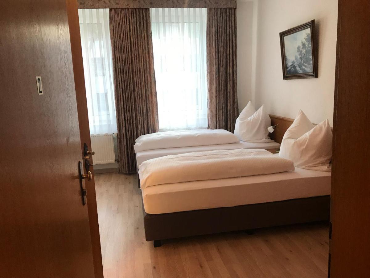 Double Room,1527851413:JPEG